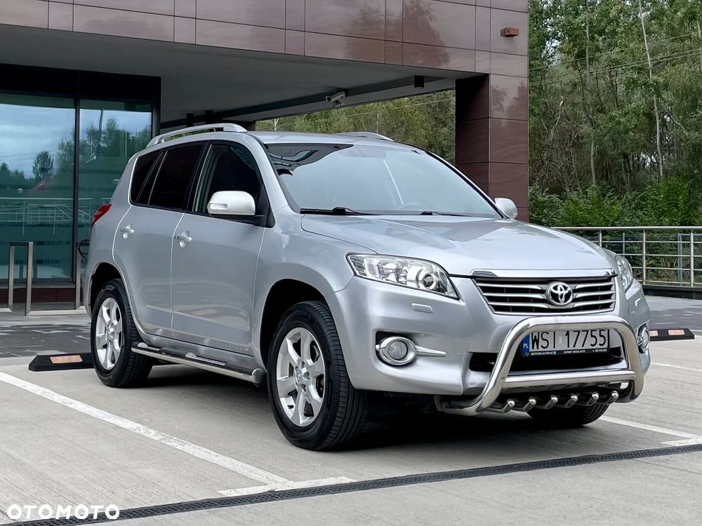 Toyota RAV4 - 9