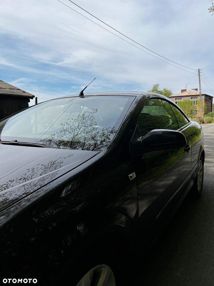 Opel Astra 1.6 Enjoy - 26