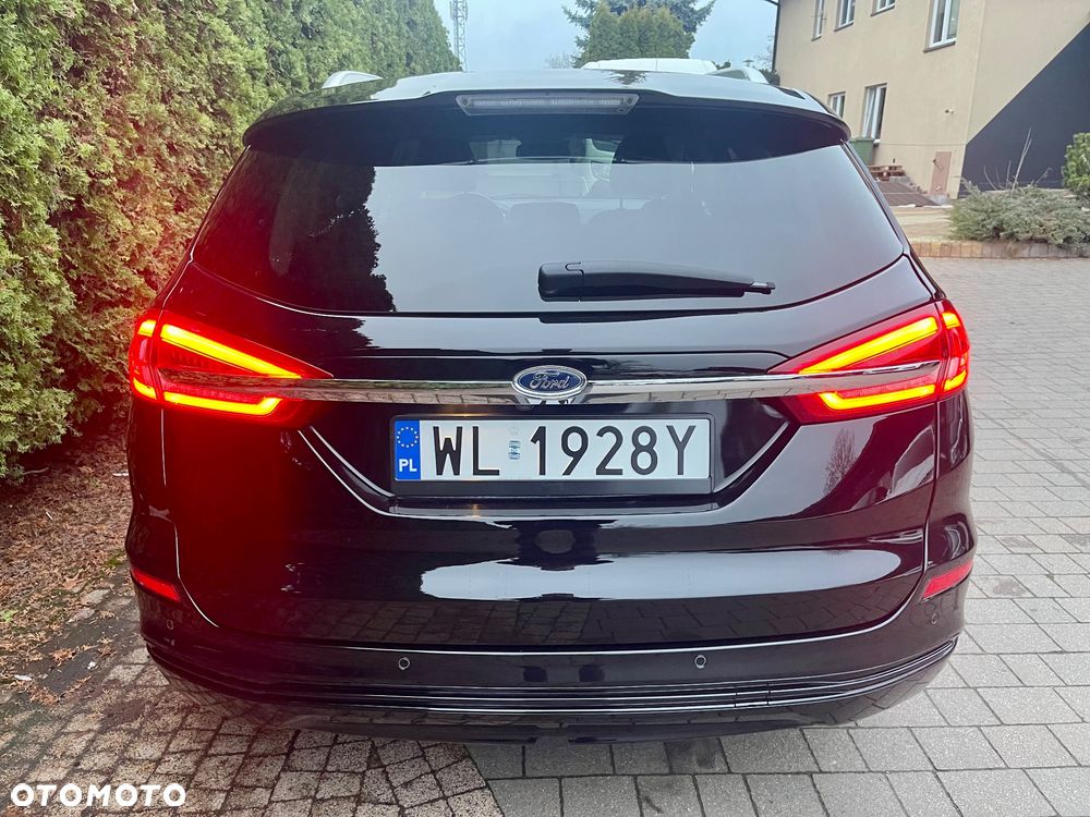 Ford Mondeo 2.0 Hybrid Titanium - 4