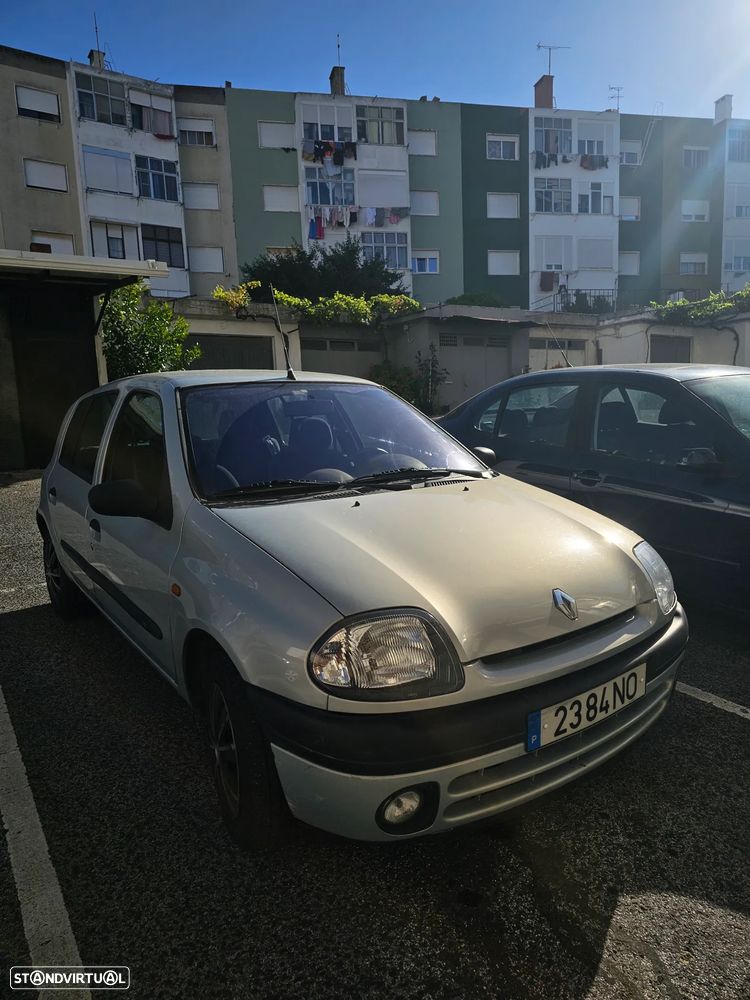 Renault Clio 1.2 - 1