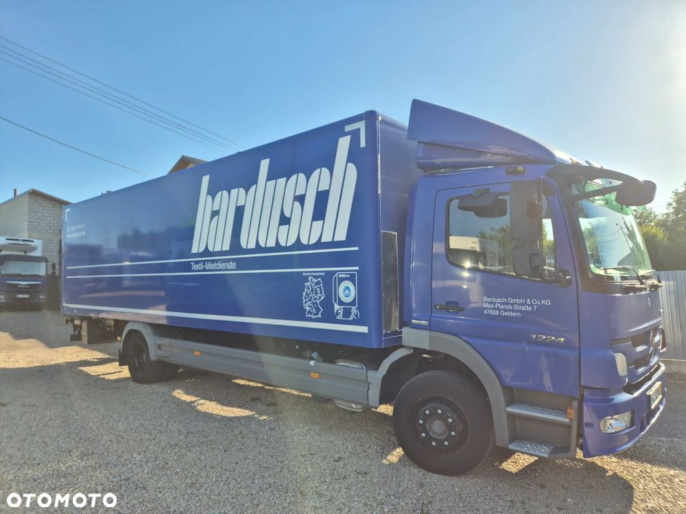 Mercedes-Benz Atego 1224 z Niemiec 9m kontener izoterma podział manual 1222 okazja - 28