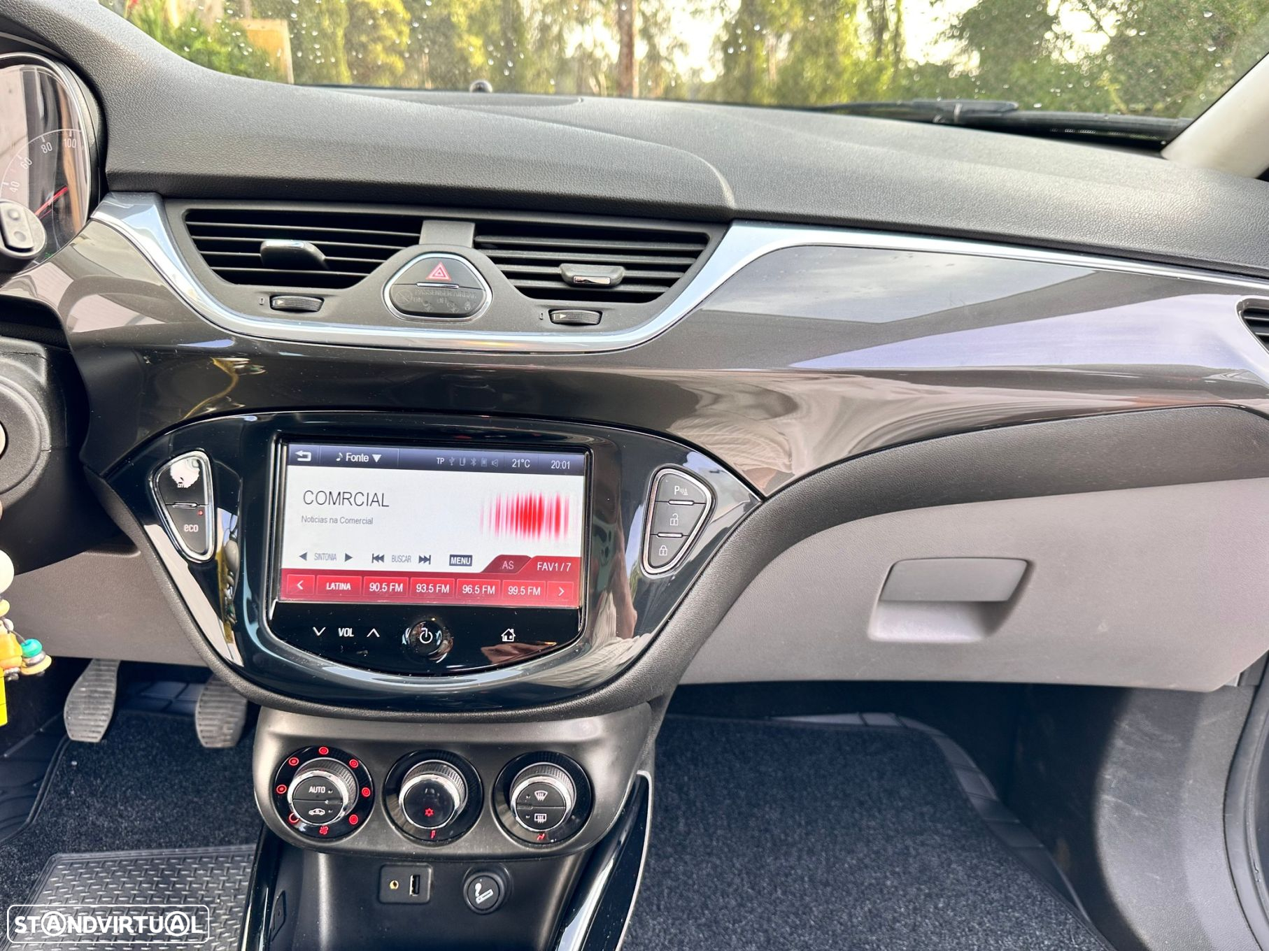 Opel Corsa 1.4 Cosmo - 14