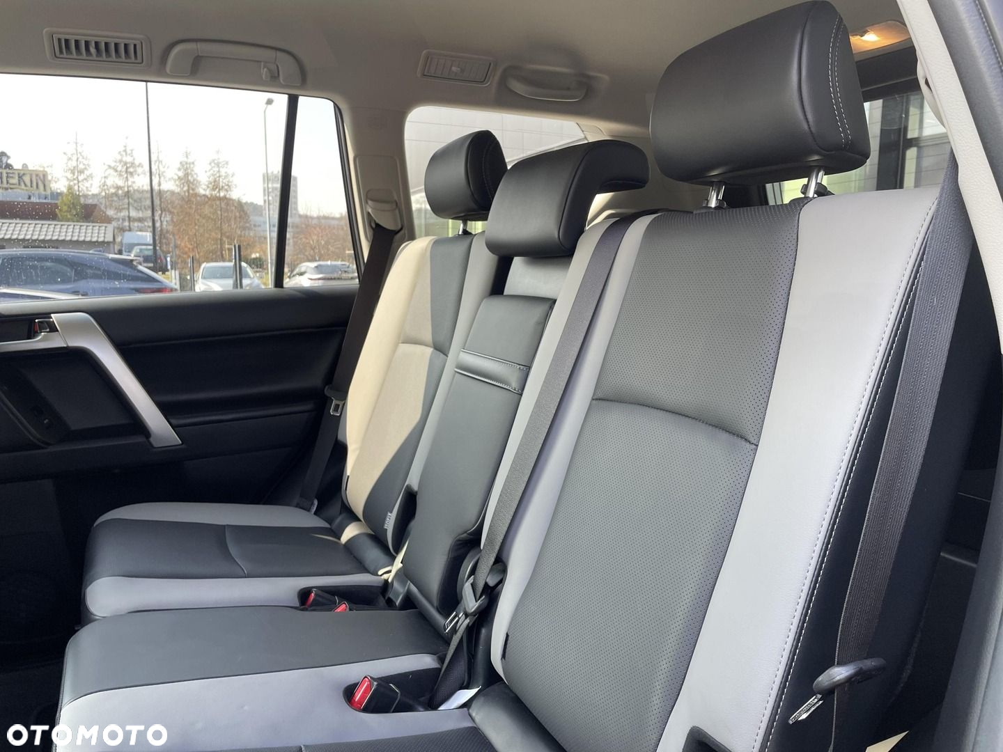 Toyota Land Cruiser LC 2.8 D-4D Executive - 13