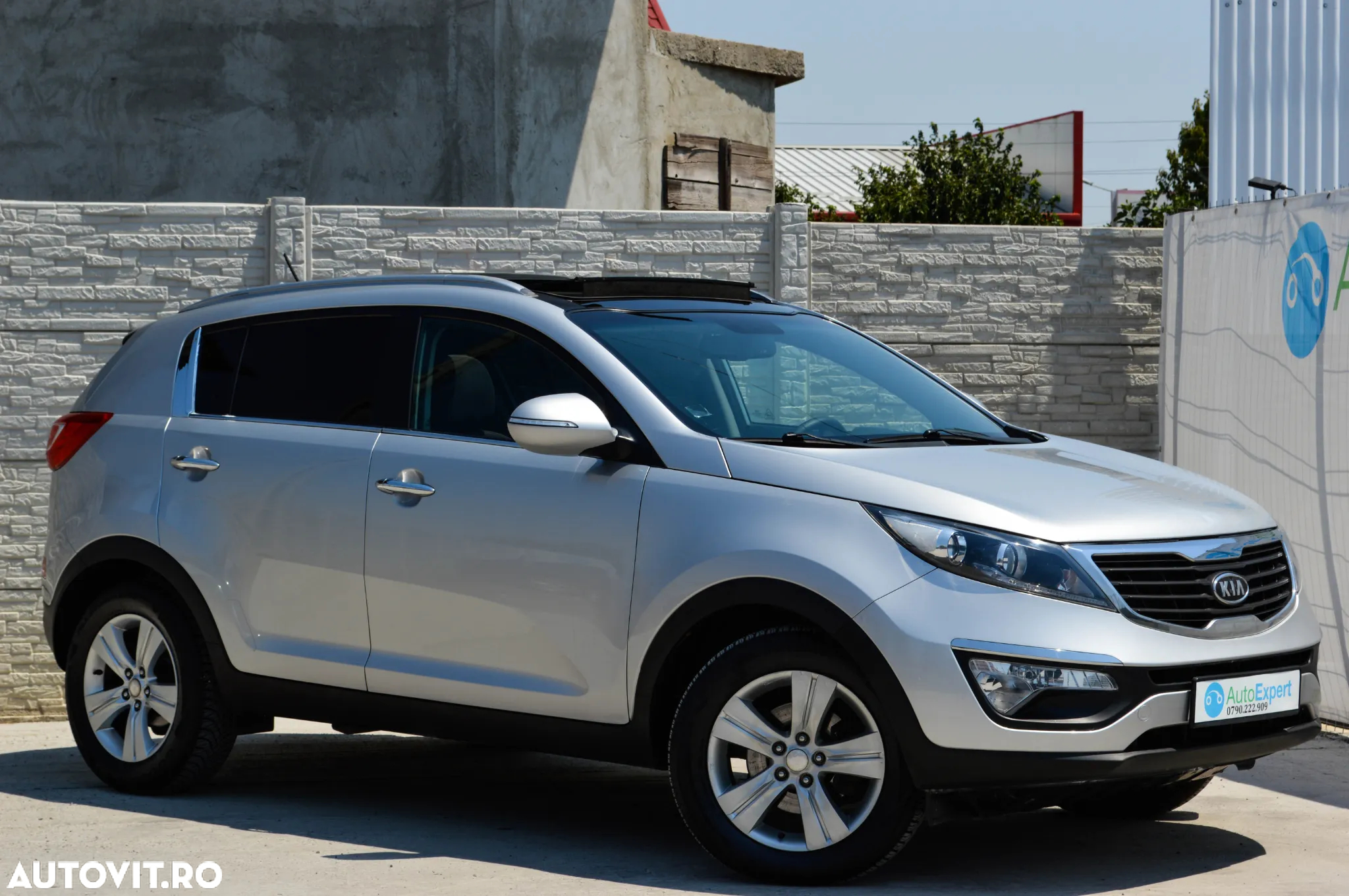 Kia Sportage 1.7 CRDI 2WD Attract - 11