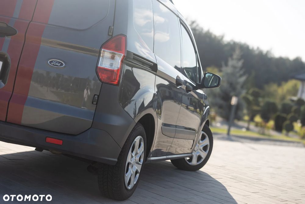 Ford Transit Courier 1.0 EcoBoost Trend - 12