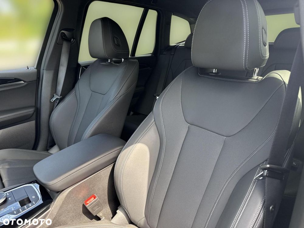 BMW X3 - 12