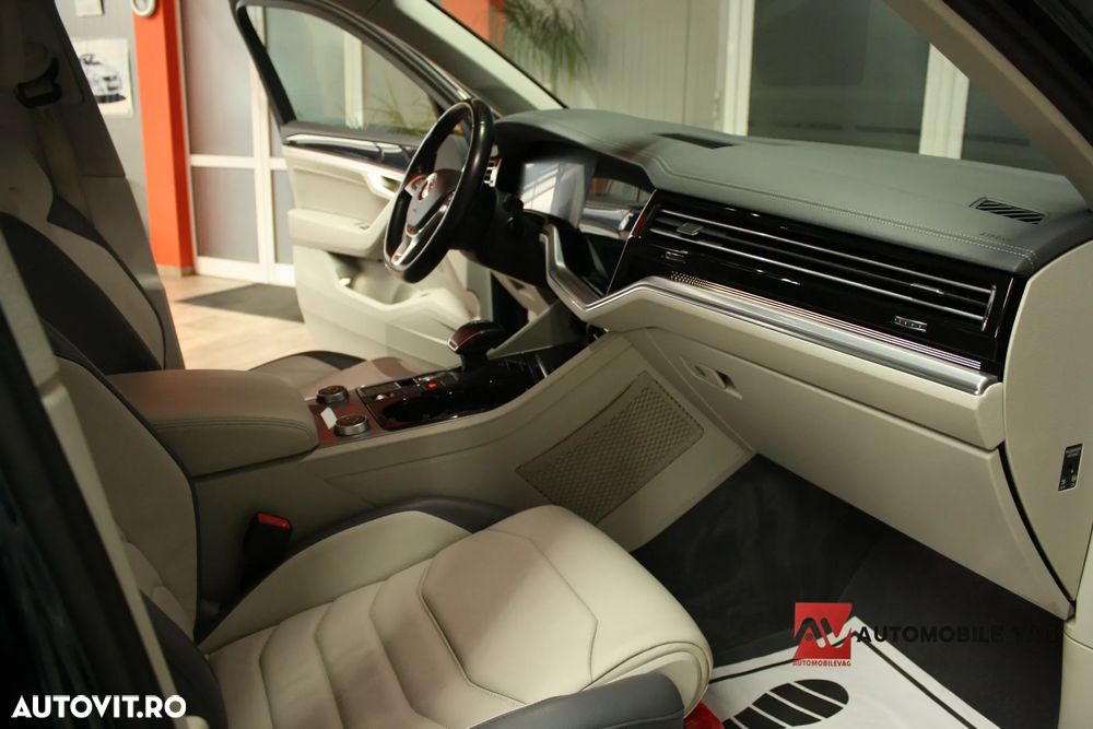 Volkswagen Touareg 3.0 V6 TDI 4Motion DPF Automatik Atmosphere - 9
