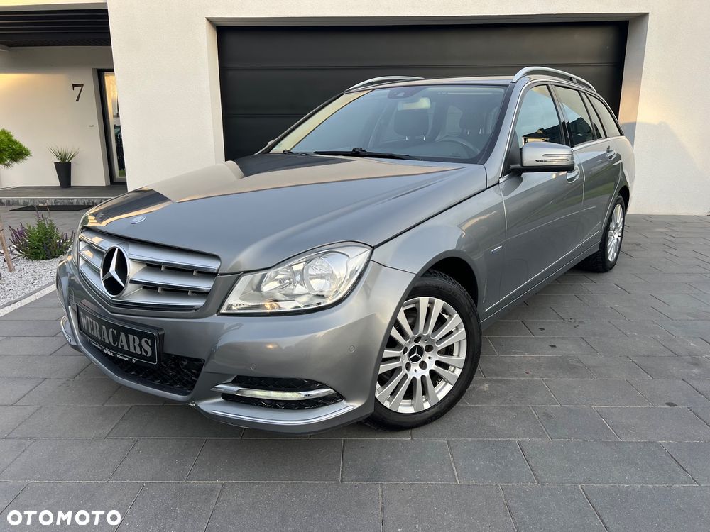 Mercedes-Benz Klasa C 220 CDI DPF Automatik BlueEFFICIENCY Elegance - 1