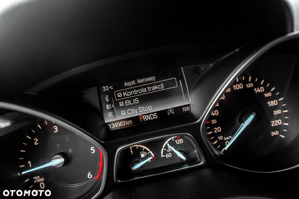 Ford Kuga 2.0 TDCi AWD ST-Line - 22