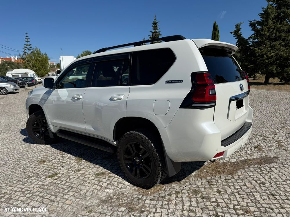 Toyota Land Cruiser 2012 photo 3
