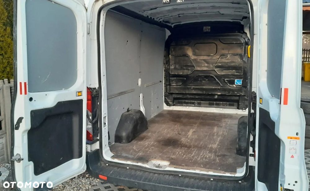 Ford Transit - 10