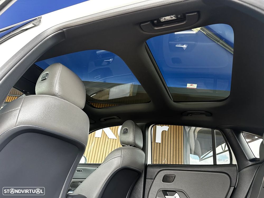 Mercedes-Benz EQA 300 4Matic Electric Art - 3