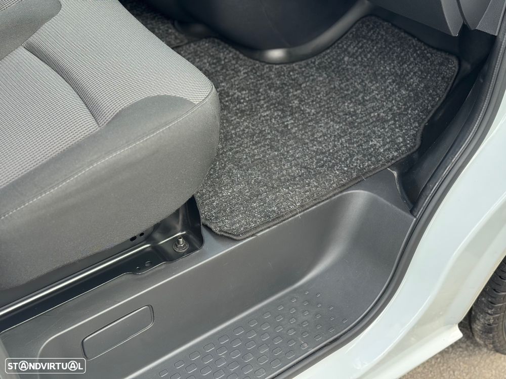 Renault Trafic 2.0 dCi 170cv c/Iva Dedutivel - 20