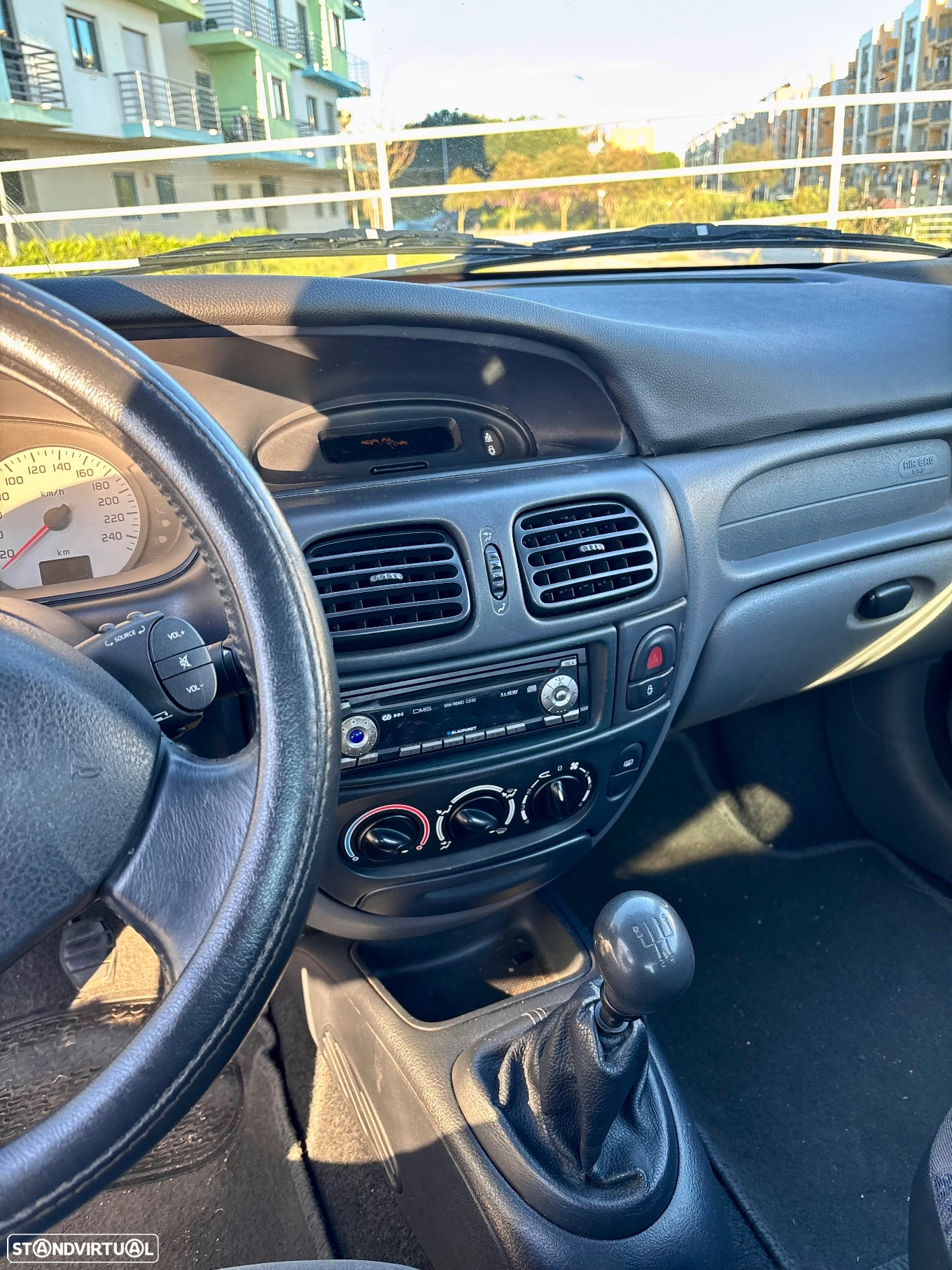 Renault Mégane Coupe 1.4 16V SL - 5