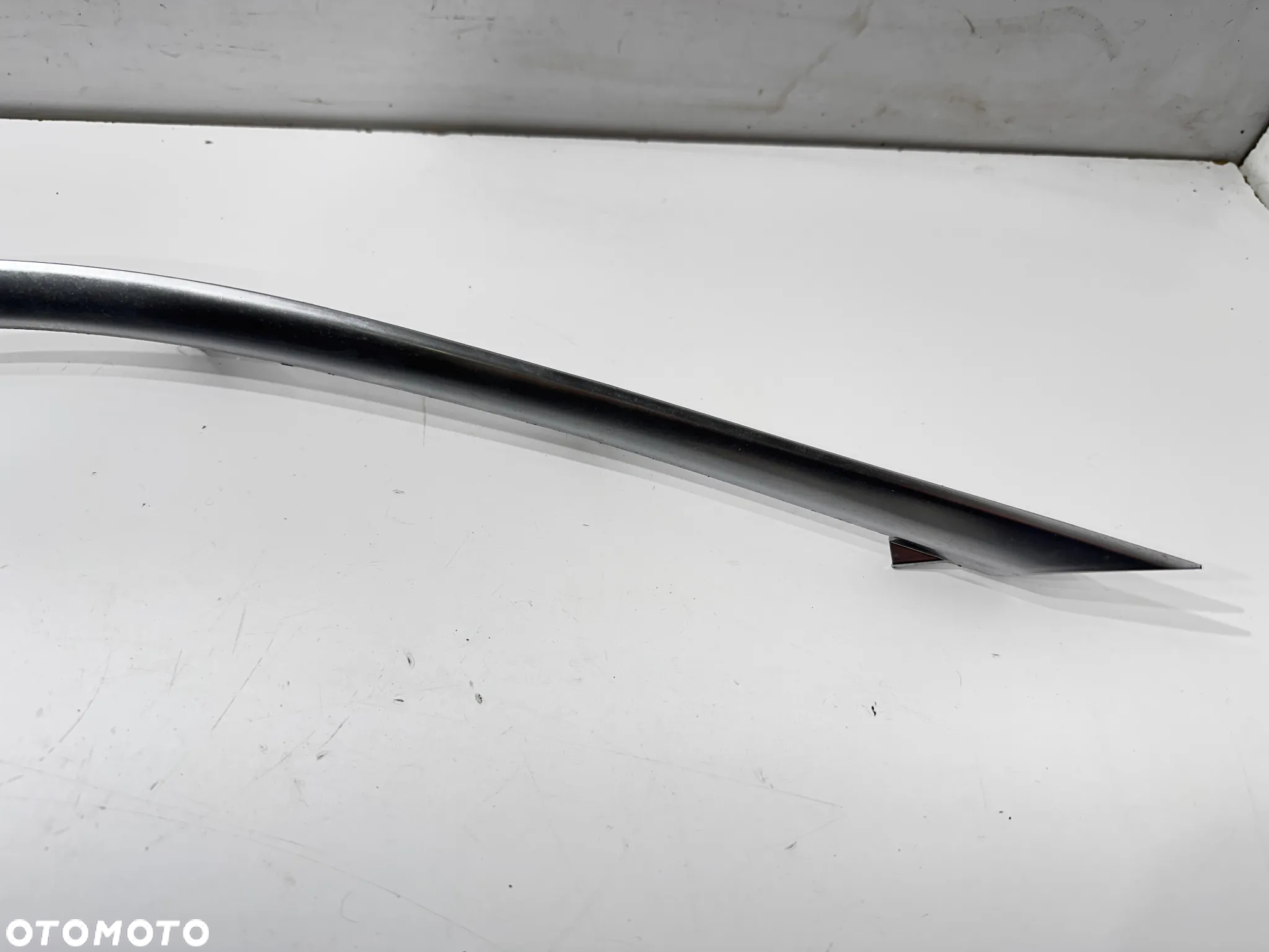 Listwa chrom Piaggio X10 125 PRAWA - 5