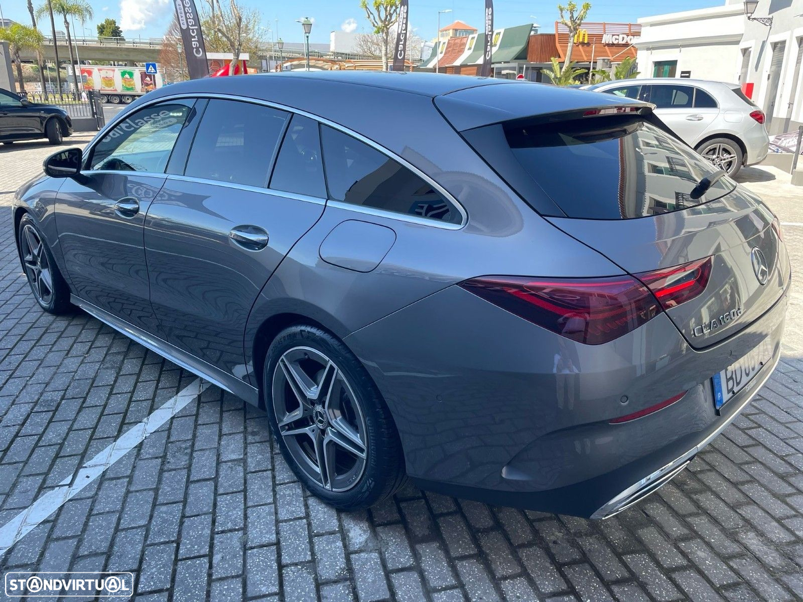 Mercedes-Benz CLA 180 d Shooting Brake AMG Line Aut. - 6
