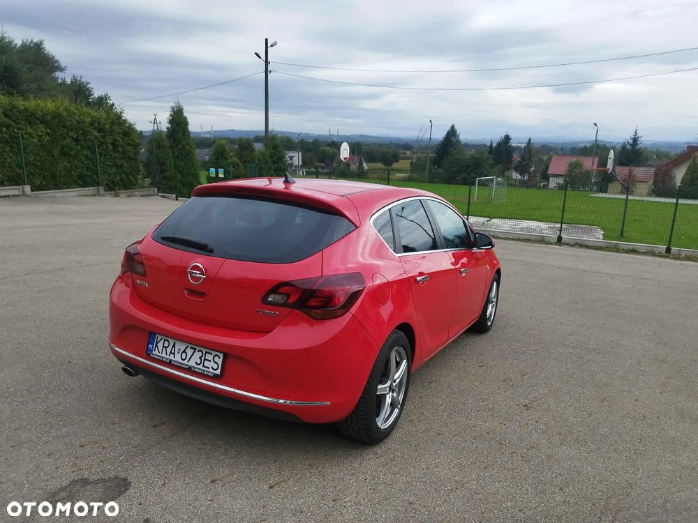 Opel Astra IV 1.6 T Executive - 26