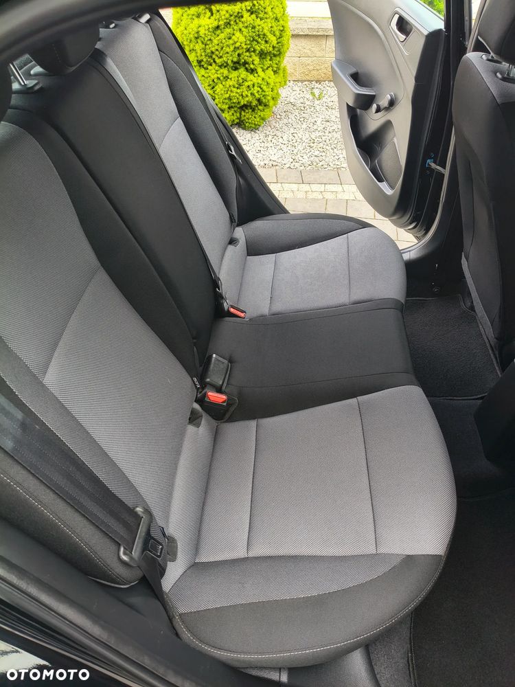 Hyundai i20 blue 1.2 Style - 14