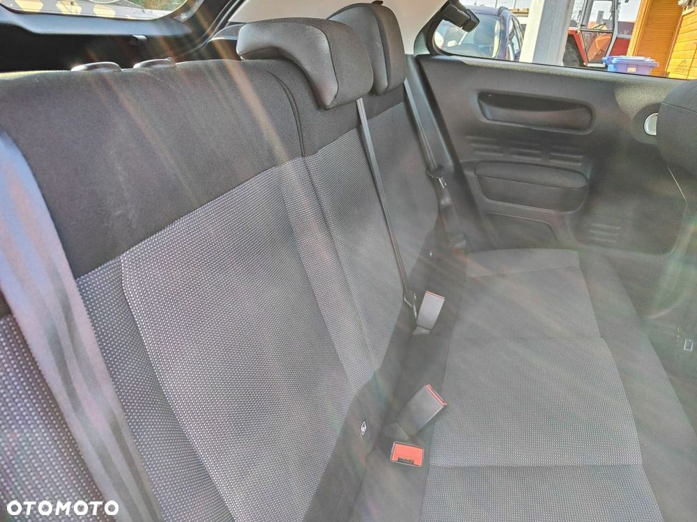 Citroën C4 Cactus - 23