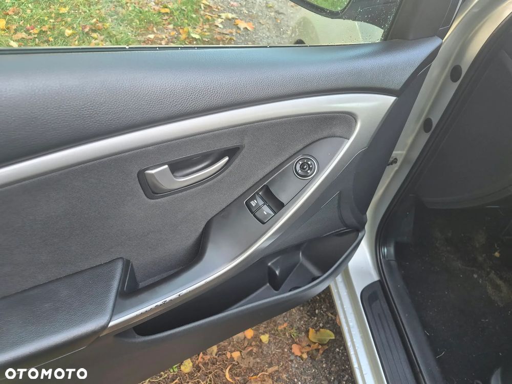 Hyundai i30 - 14