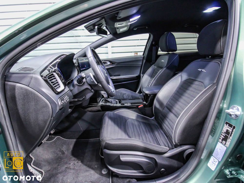 Kia ProCeed 1.5 T-GDI DCT7 OPF GT LINE - 12