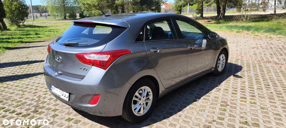 Hyundai i30 1.6 CRDi Style - 9