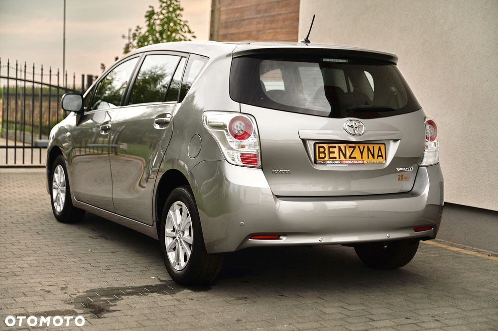 Toyota Verso 1.8 7-Sitzer Skyview Edition - 16