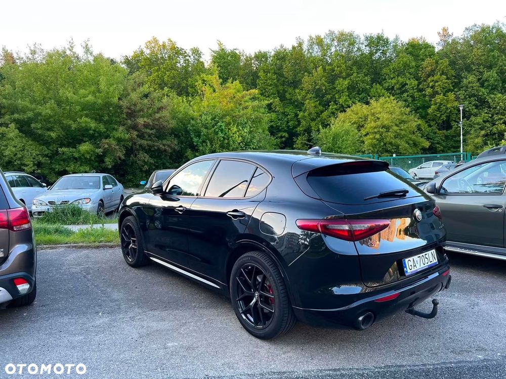 Alfa Romeo Stelvio 2.0 Turbo Veloce Q4 - 2