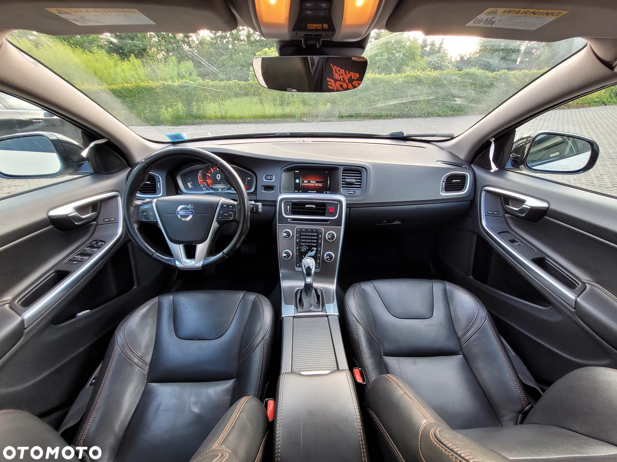 Volvo V60 Cross Country T5 AWD Momentum - 10