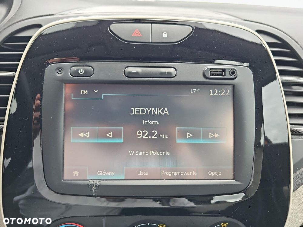 Renault Captur 1.2 Energy TCe Limited - 25