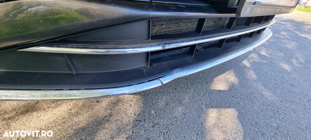 Volkswagen Passat 2.0 TDI DSG Highline - 25