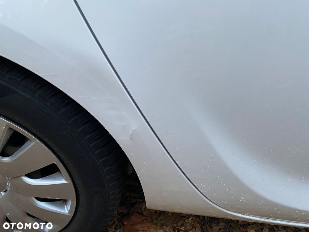 Opel Astra 1.3 CDTI DPF Active - 4