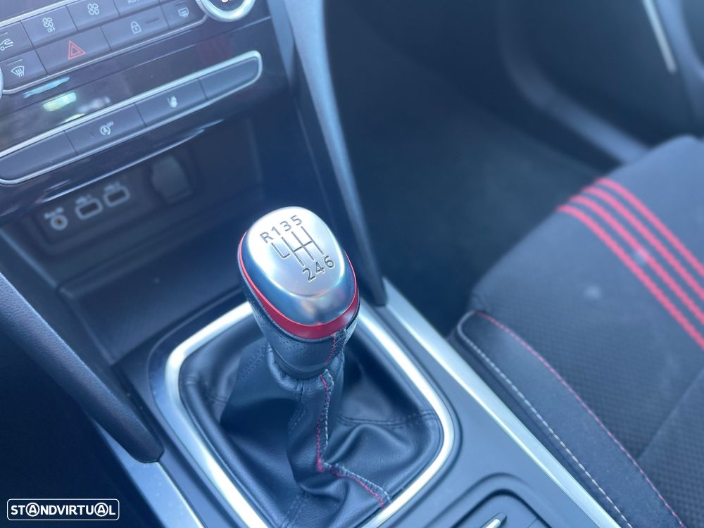 Renault Mégane Sport Tourer 1.5 Blue dCi R.S. Line - 21