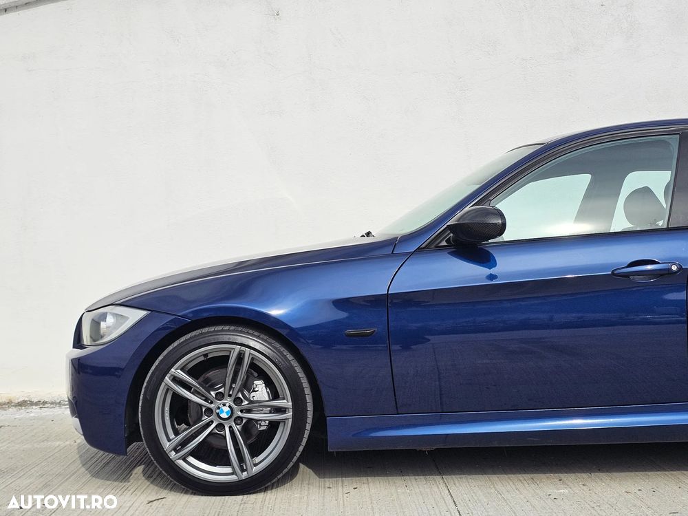 BMW Seria 3 318d DPF Edition Sport - 14