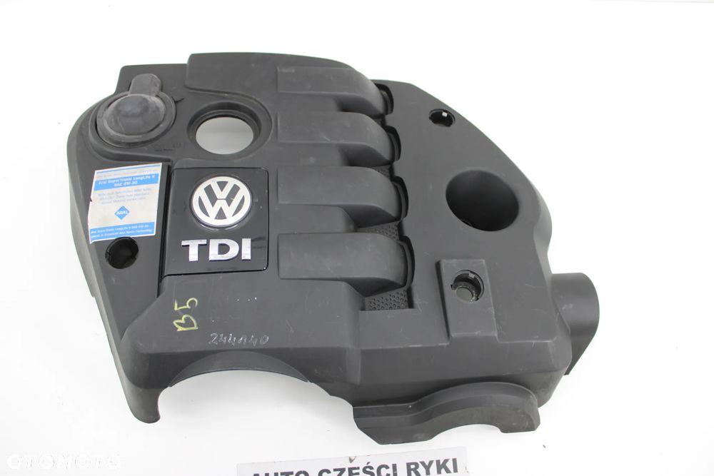VW Passat Osłona Silnika TDI   038103925EN - 2