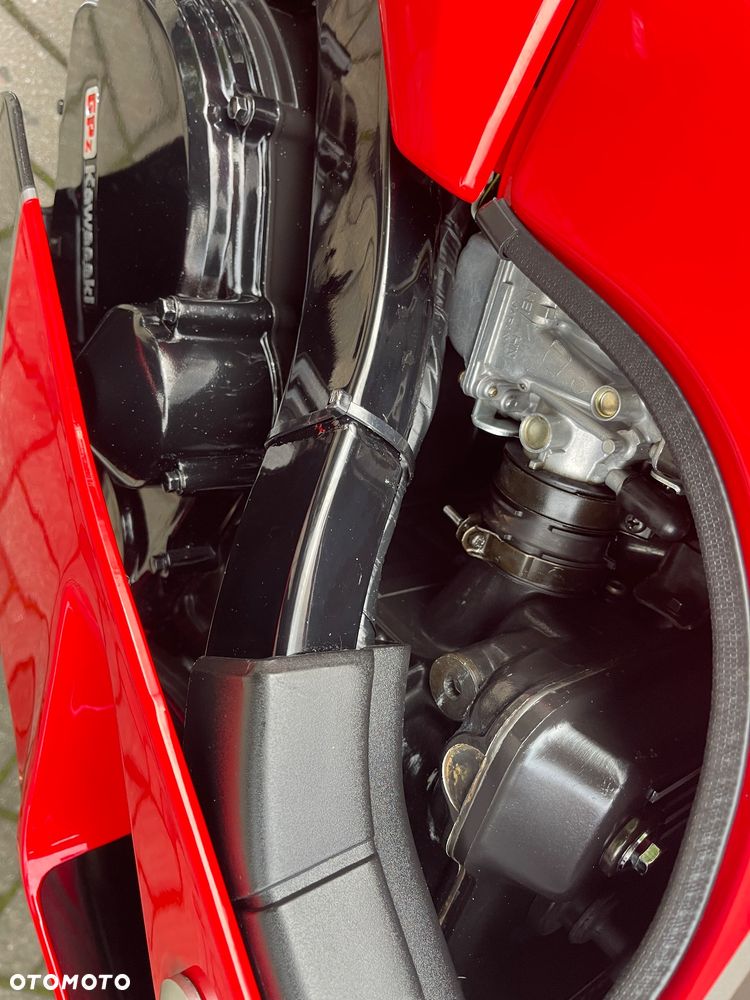 Kawasaki GPZ - 39