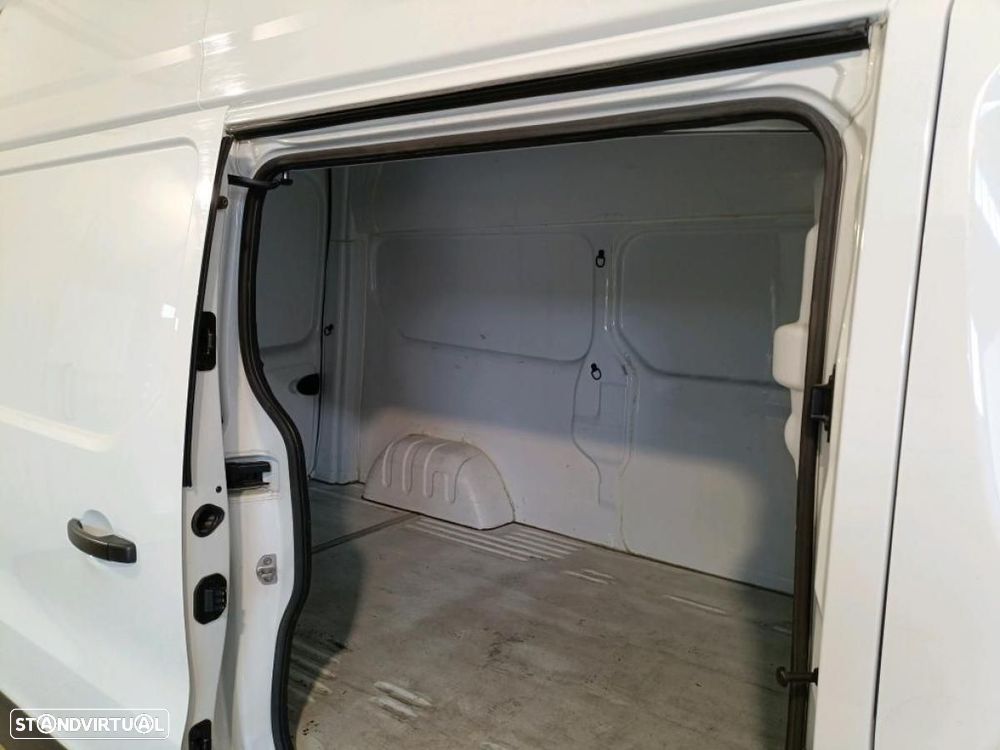 Renault Trafic 2.0 Blue dCi L2 c/frio c/iva - 6