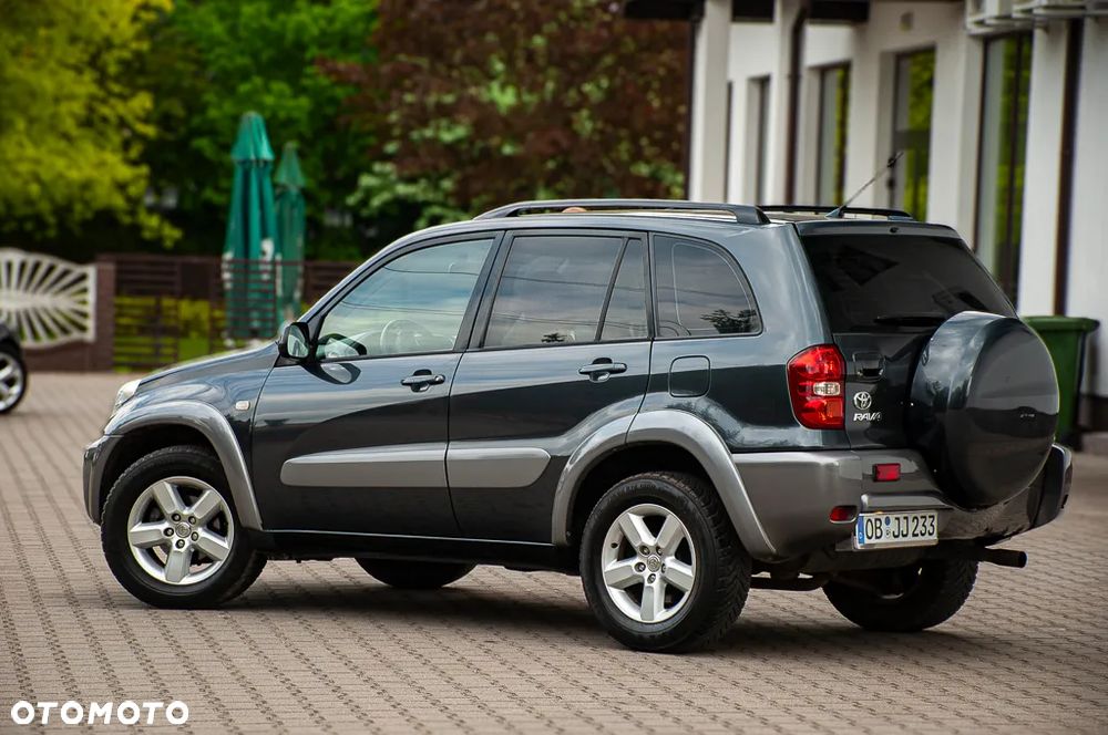 Toyota RAV4 2.0 VVT-i Sol - 17