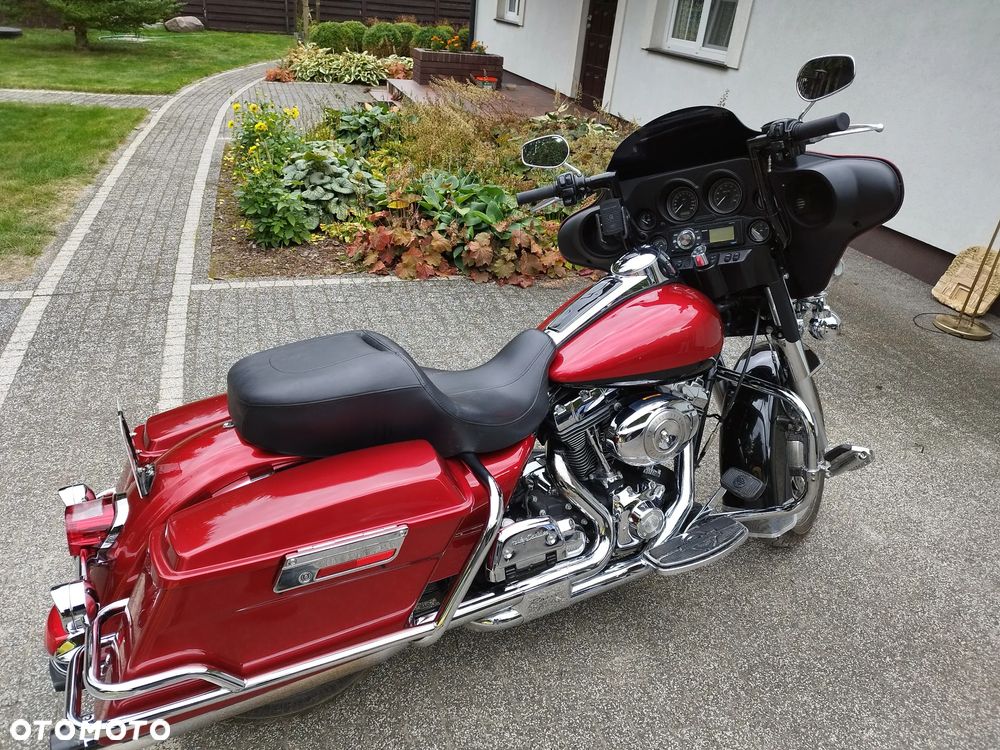 Harley-Davidson FLH Electra Glide - 10