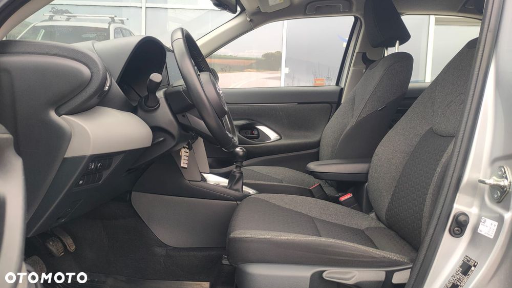 Toyota Yaris 1.5 Comfort - 5