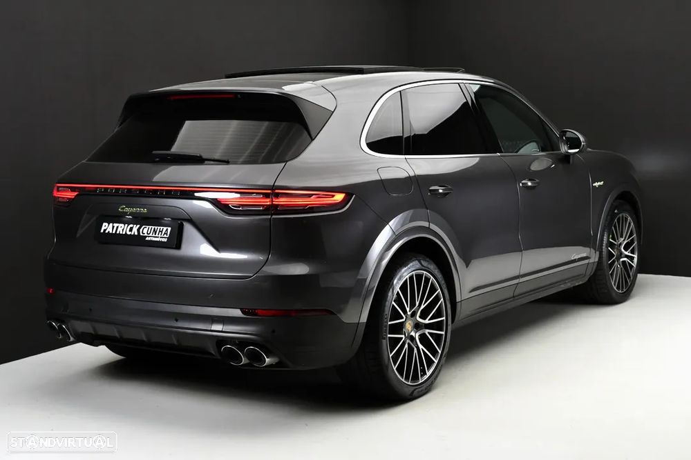 Porsche Cayenne E-Hybrid — fotografia 9