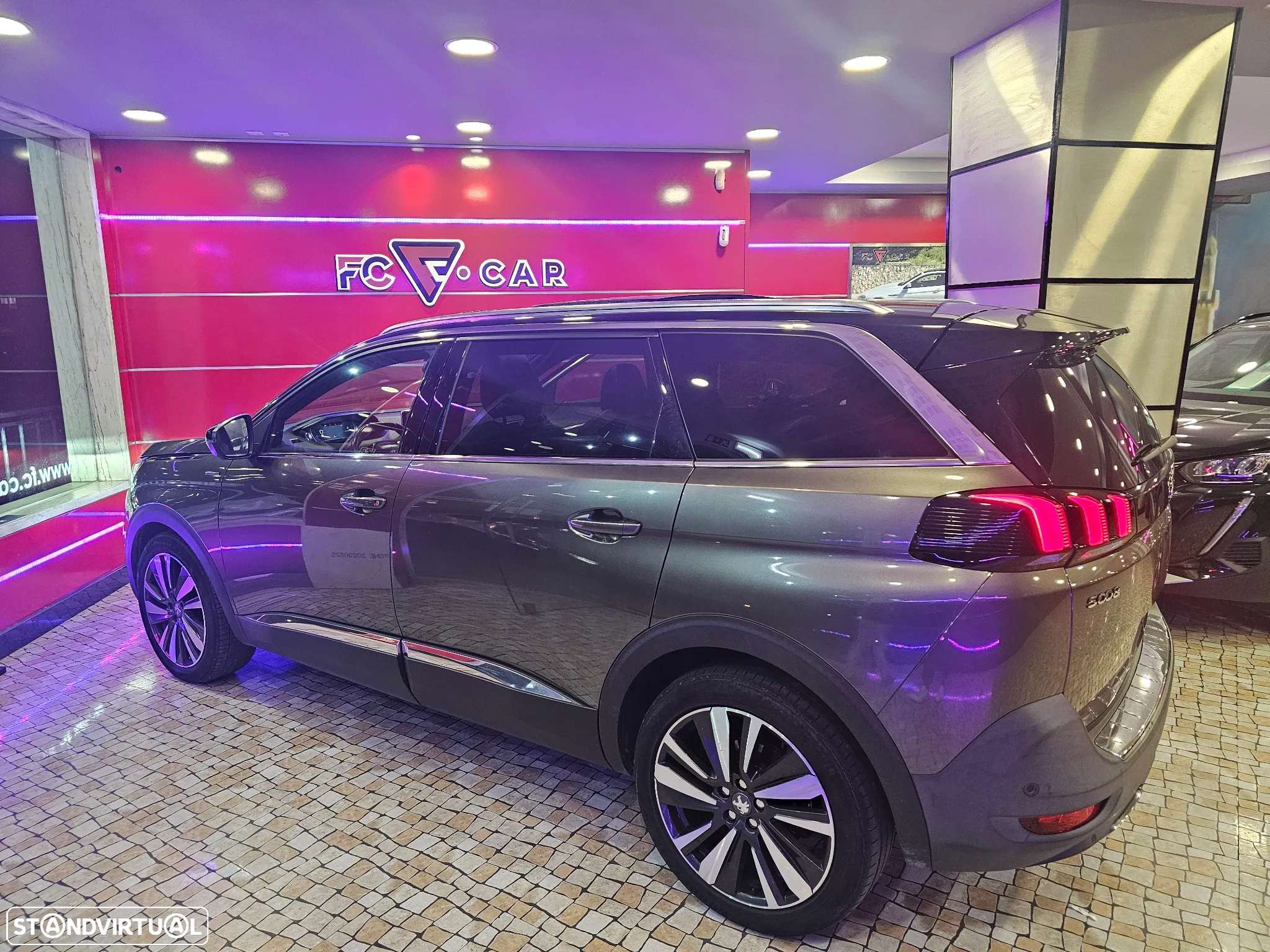 Peugeot 5008 1.6 BlueHDi GT Line - 33