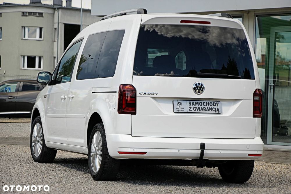 Volkswagen Caddy 2.0 TDI Comfortline DSG - 8