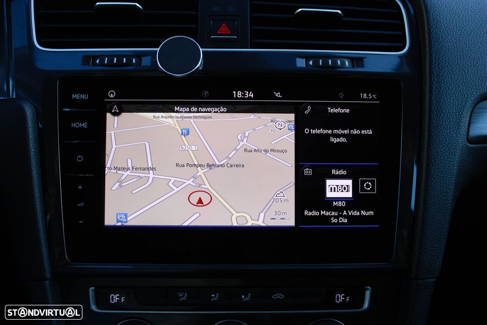 VW Golf Variant 2.0 TDi Confortline - 32