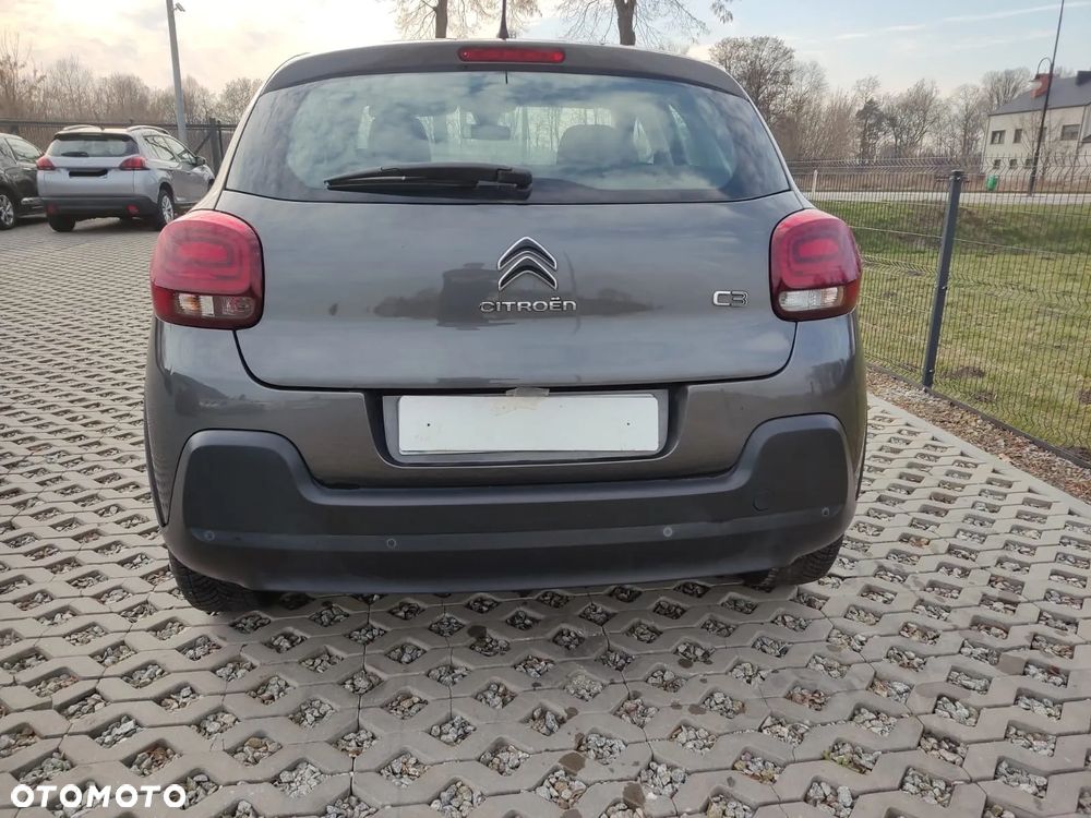 Citroën C3 BlueHDi 100 S&S FEEL - 12