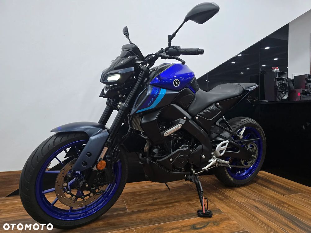 Yamaha MT - 30