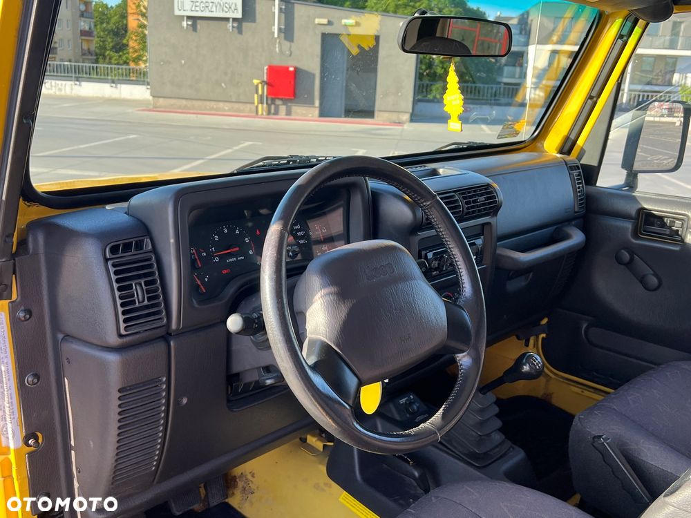 Jeep Wrangler - 17