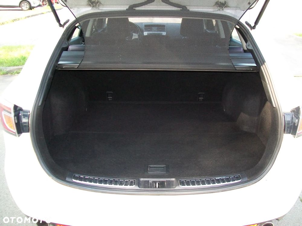 Mazda 6 - 12