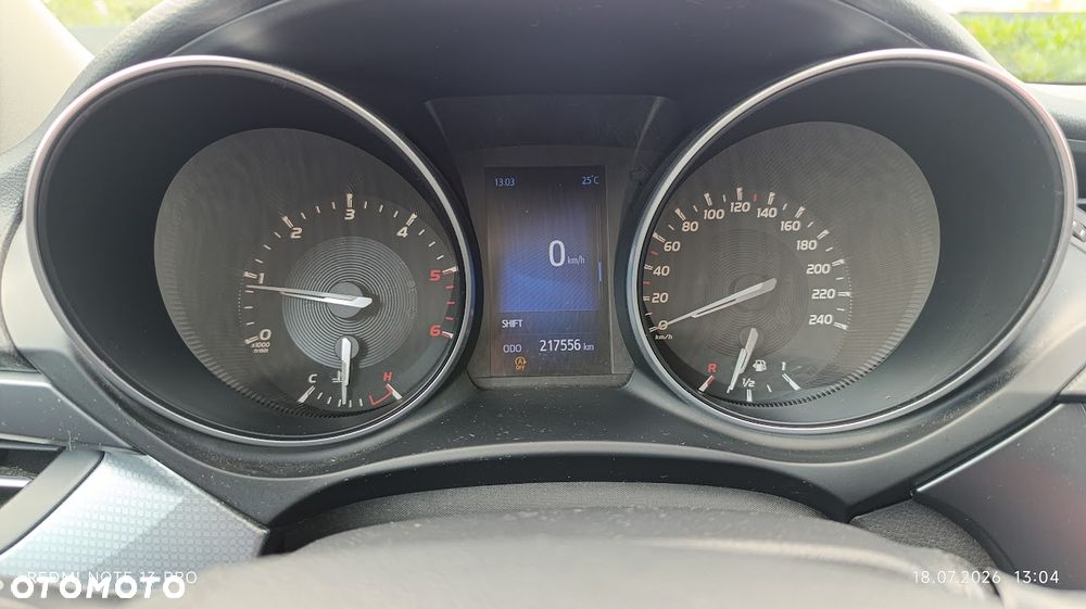 Toyota Avensis - 14