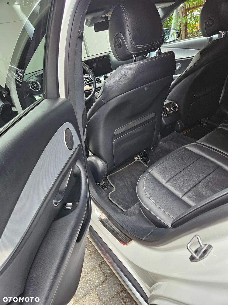 Mercedes-Benz Klasa E 220 d 4-Matic Avantgarde - 16